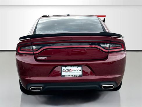 Used 2022 Dodge Charger SXT w/ Blacktop Package image 6