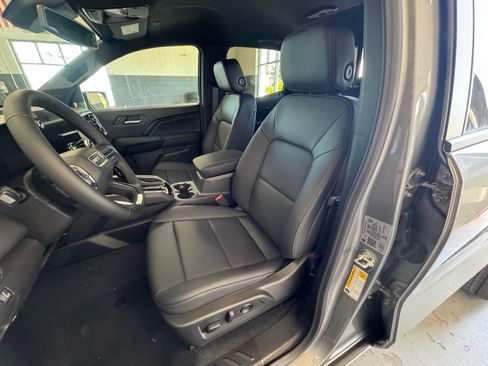 New 2026 GMC Canyon Elevation w/ Convenience Package AWD/4WD image 18