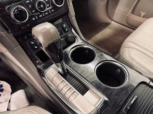 Used 2015 Buick Enclave Leather image 29