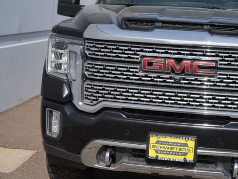 Used 2023 GMC Sierra 3500 Denali w/ Denali Ultimate Package AWD/4WD image 9