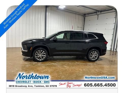 New 2026 Buick Enclave Preferred image 2