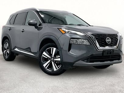 Used 2021 Nissan Rogue SL w/ Premium Package