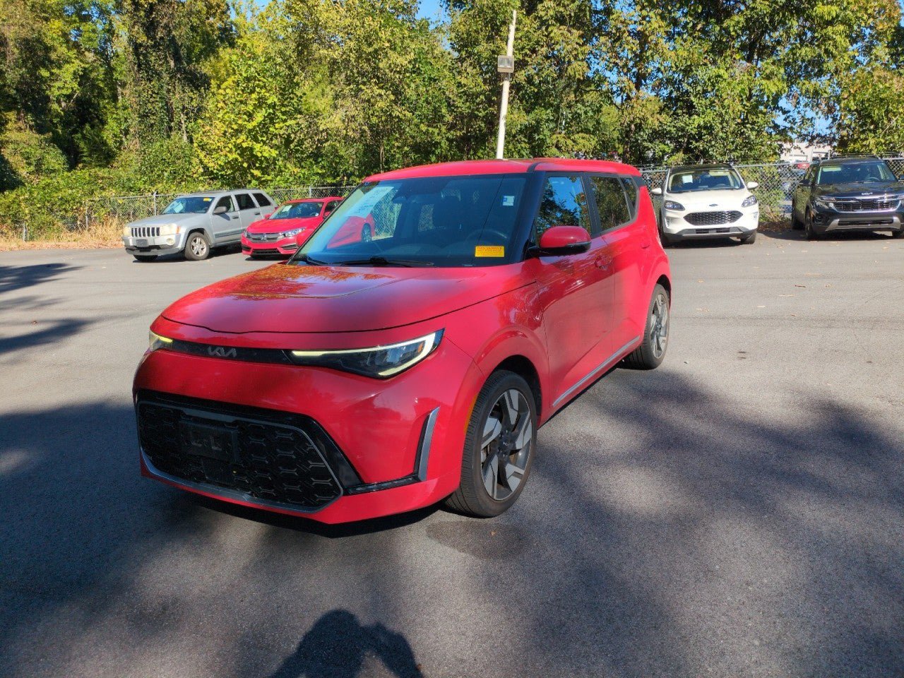 Used 2024 Kia Soul GT-Line w/ Option Group 020 FWD image 2