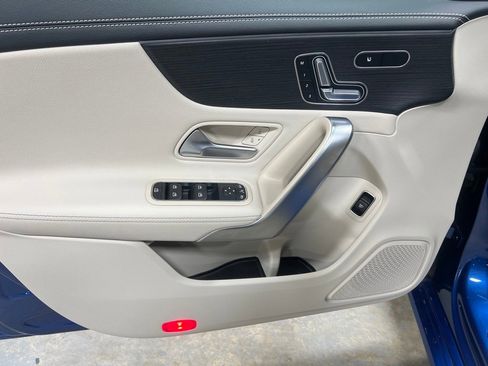 Used 2025 Mercedes-Benz CLA 250 4MATIC image 18