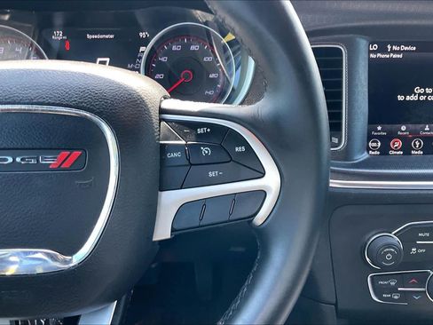Used 2018 Dodge Charger SXT Plus w/ Beats Audio Group RWD image 25
