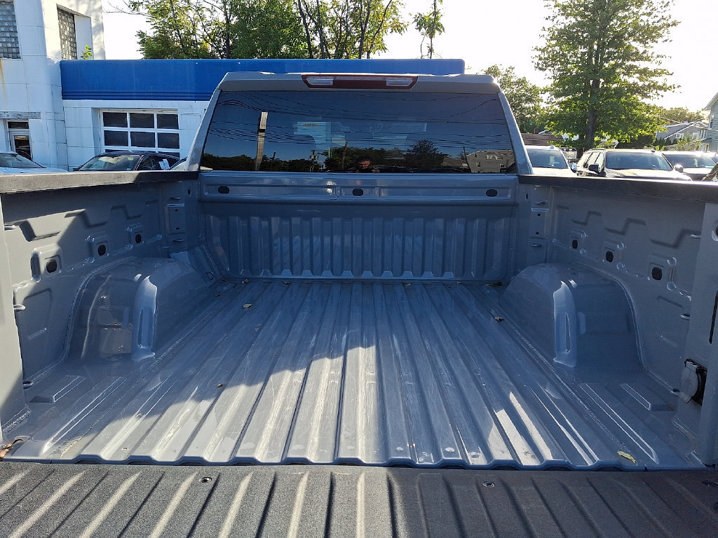 Used 2024 Chevrolet Silverado 1500 LT AWD/4WD image 28
