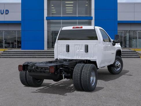 New 2025 Chevrolet Silverado 3500 W/T w/ WT Convenience Package AWD/4WD image 4
