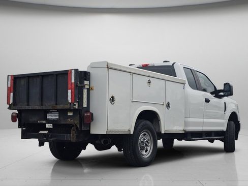 Used 2021 Ford F250 XL w/ Power Equipment Group AWD/4WD image 22