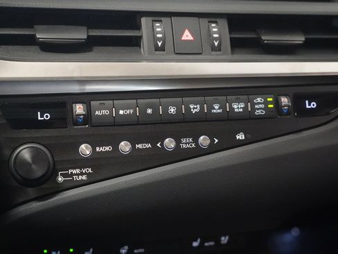 Used 2020 Lexus ES 350 w/ Premium Package FWD image 24