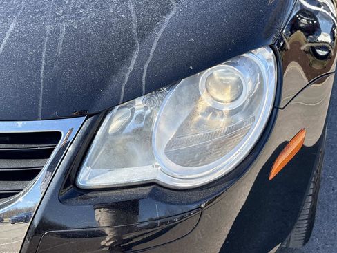 Used 2009 Volkswagen Eos Lux image 10