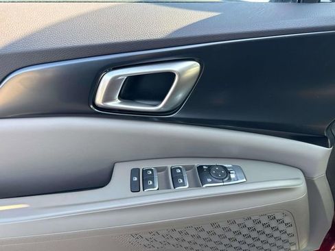 New 2026 Kia Carnival FWD image 24