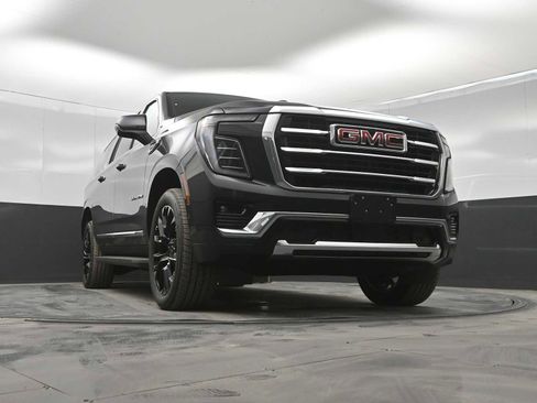 New 2026 GMC Yukon XL Elevation w/ Elevation Premium Package AWD/4WD image 34
