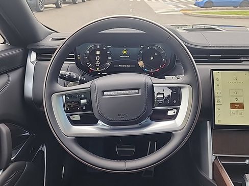 New 2026 Land Rover Range Rover Long Wheelbase SE AWD/4WD image 26