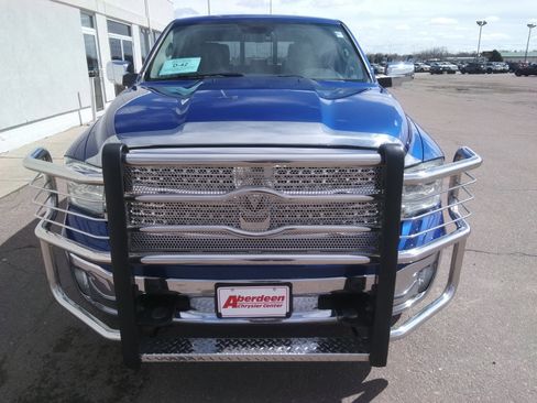 Used 2015 RAM 1500 Laramie w/ Convenience Group AWD/4WD image 3
