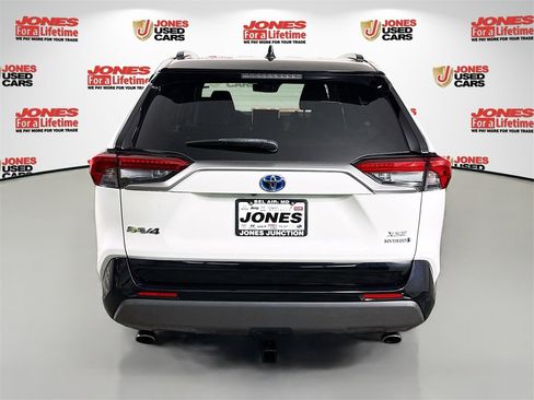 Certified 2019 Toyota RAV4 XSE image 16