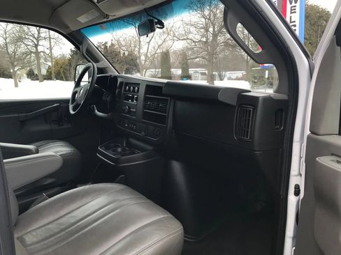 Used 2020 Chevrolet Express 2500 LS image 29