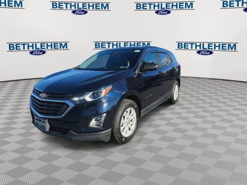 Used 2020 Chevrolet Equinox LS image 4