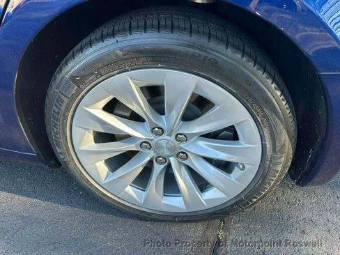 Used 2018 Tesla Model S 75D image 22