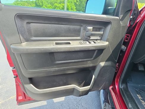 Used 2019 RAM 1500 Express AWD/4WD image 24