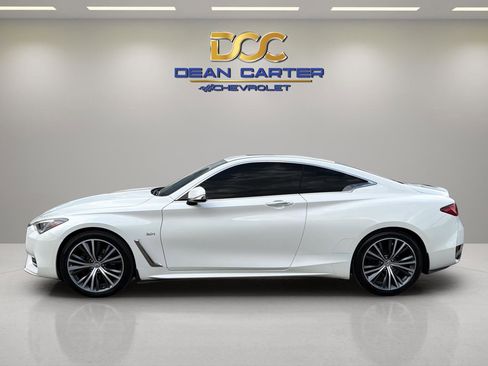 Used 2018 INFINITI Q60 3.0t Luxe w/ Sensory Package 3.0T Luxe AWD/4WD image 2
