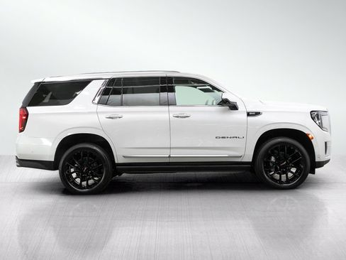 Used 2024 GMC Yukon Denali w/ Denali Reserve Package AWD/4WD image 6