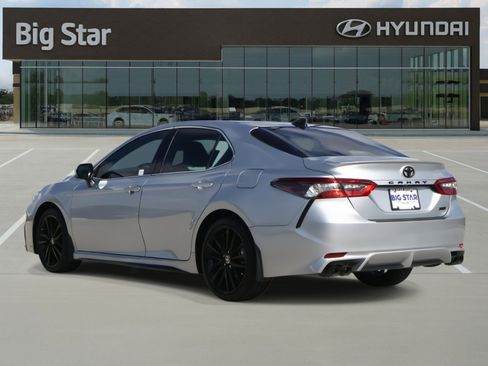 Used 2024 Toyota Camry XSE image 3