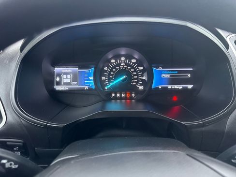 Used 2023 Ford Edge SEL w/ Convenience Package image 40