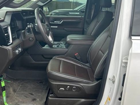 Used 2024 GMC Sierra 1500 Denali image 2