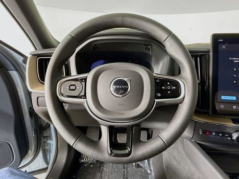 New 2026 Volvo XC60 T8 Plus w/ Protection Package Premier AWD/4WD image 11