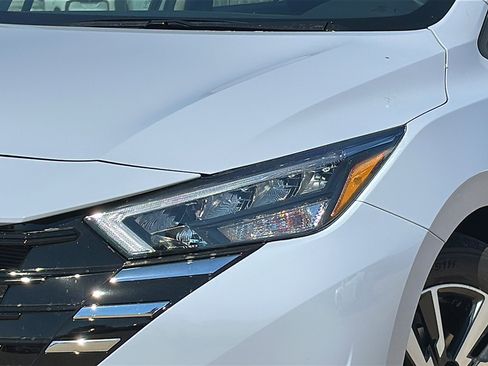 New 2025 Nissan Versa SV w/ Trunk Package image 4