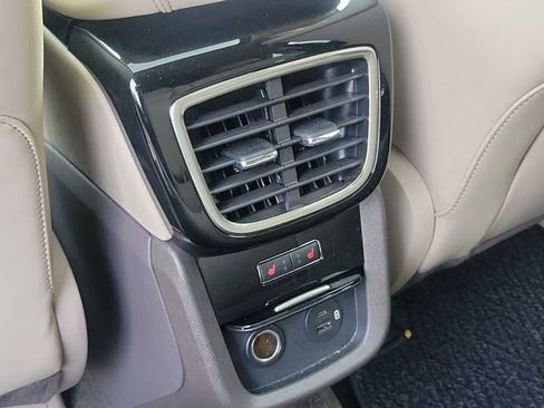 Used 2022 Lincoln Nautilus Reserve w/ Luxury Package image 28