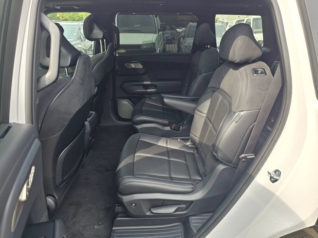 New 2027 Kia Telluride SX Prestige AWD/4WD image 24