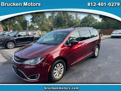 Used 2017 Chrysler Pacifica Touring-L