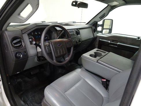 Used 2012 Ford F250 XL w/ PWR Equipment Group image 12