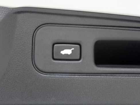 Used 2023 Honda Passport EX-L image 15