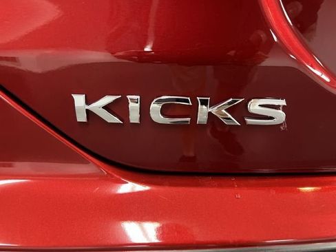 Used 2023 Nissan Kicks SV FWD image 30