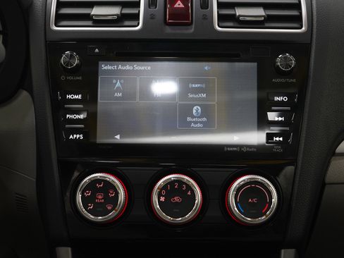 Used 2016 Subaru Forester 2.5i Premium w/ Popular Package #2 image 18