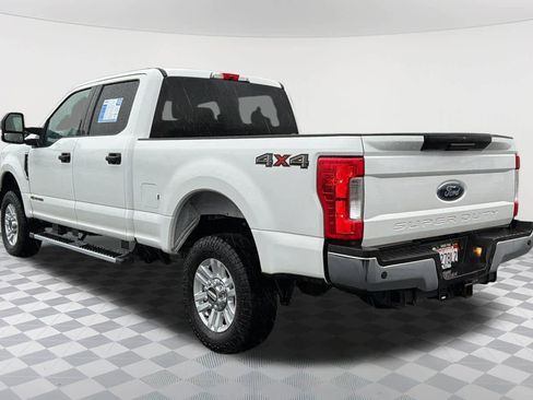 Used 2018 Ford F250 XLT w/ XLT Value Package image 7