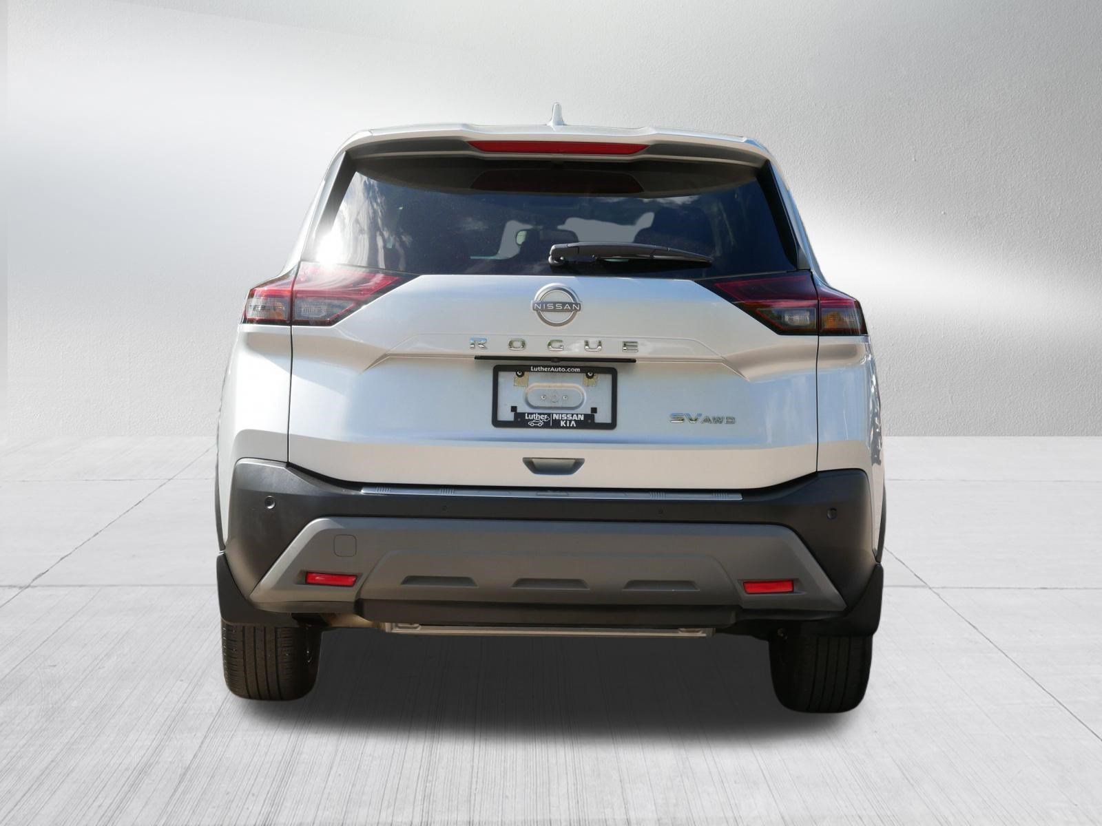 Certified 2023 Nissan Rogue SV AWD/4WD image 6