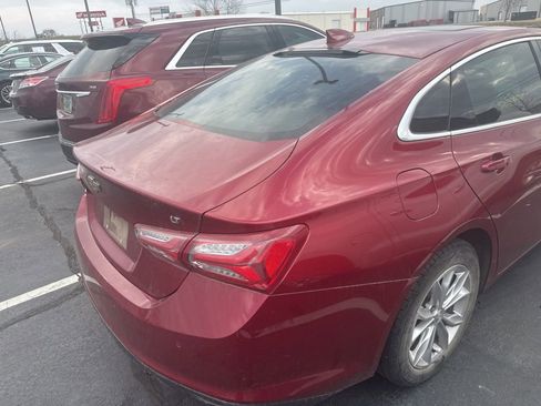 Used 2019 Chevrolet Malibu LT w/ Leather Package image 4