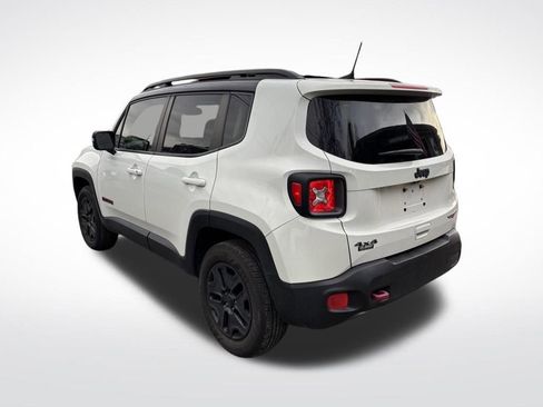 Used 2018 Jeep Renegade Trailhawk image 6