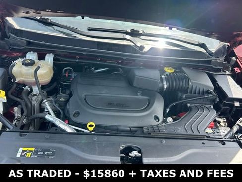 Used 2019 Chrysler Pacifica Touring-L Plus w/ S Appearance Package FWD image 11