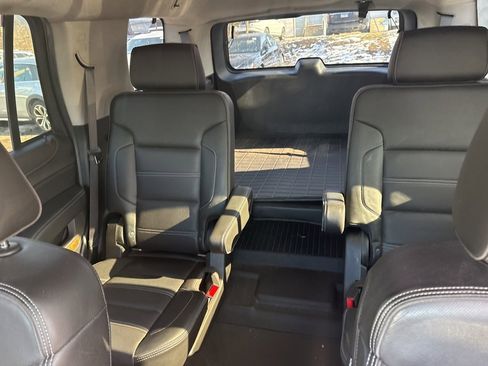 Used 2020 GMC Yukon Denali w/ Denali Ultimate Package image 16