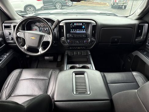 Used 2018 Chevrolet Silverado 1500 LTZ Z71 w/ Redline Edition image 28