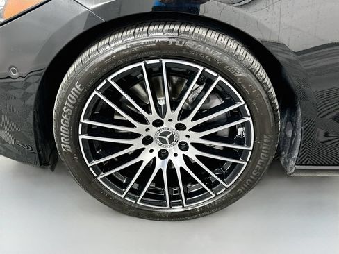 Used 2024 Mercedes-Benz C 300 4MATIC Sedan image 31