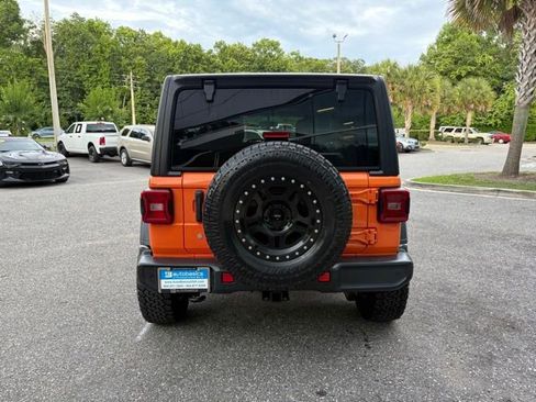 Used 2019 Jeep Wrangler Unlimited Sport S AWD/4WD image 4