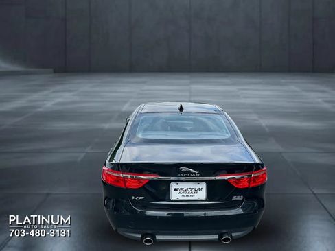 Used 2016 Jaguar XF Prestige AWD/4WD image 5