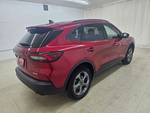 Used 2025 Ford Escape ST-Line AWD/4WD image 13