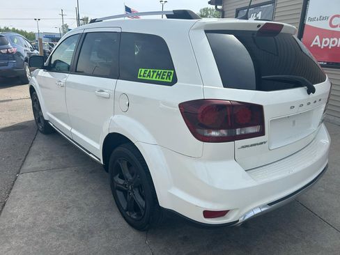 Used 2019 Dodge Journey Crossroad FWD image 7