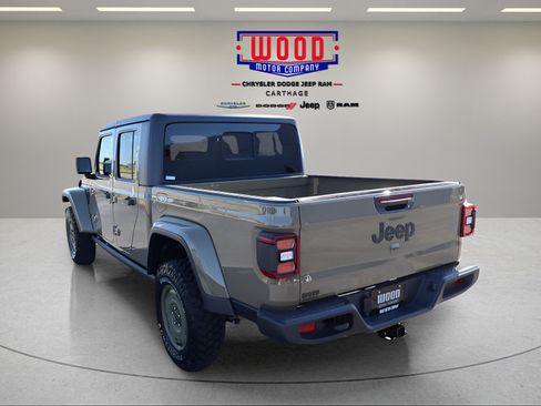 New 2026 Jeep Gladiator Willys AWD/4WD image 5